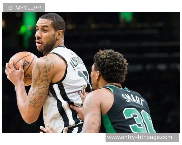 克鲁克斯在NCAA女篮赛中狂砍41分4篮板3助攻展现巨星风采